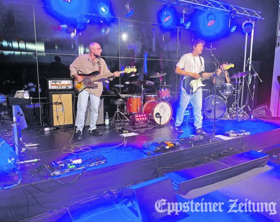 Die Band Cloudcastle aus Königstein trat auch beim ersten Indi-Pop-Festival in Bremthal auf. Foto: Sabrina Reulecke