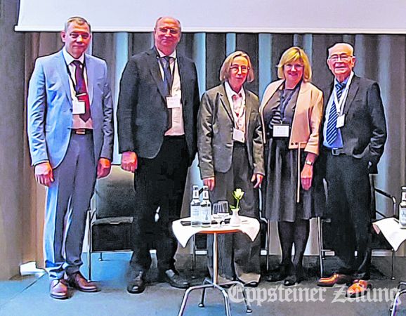 Die Städtepartner Andris Ozolins, Leons Lidums, Margriet van Staveren, Anta Telvane, und Jörg Müller (v.re.) trafen sich in Berlin.Foto: privat