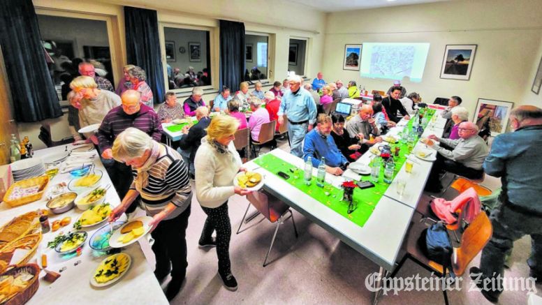 Das Handkäs-Buffet beim Bremthaler Heimatverein fand viele Fans.Foto: privat