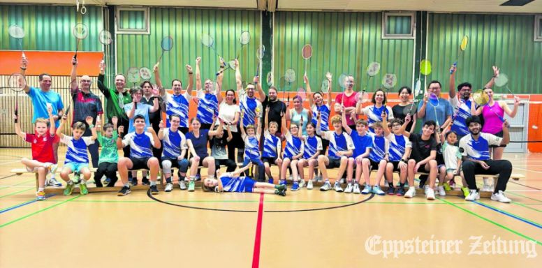 Viel Spaß hatten die Badminton-Fans beim Eltern-Kind-Turnier in der Comenius-Halle.
              Foto: privat